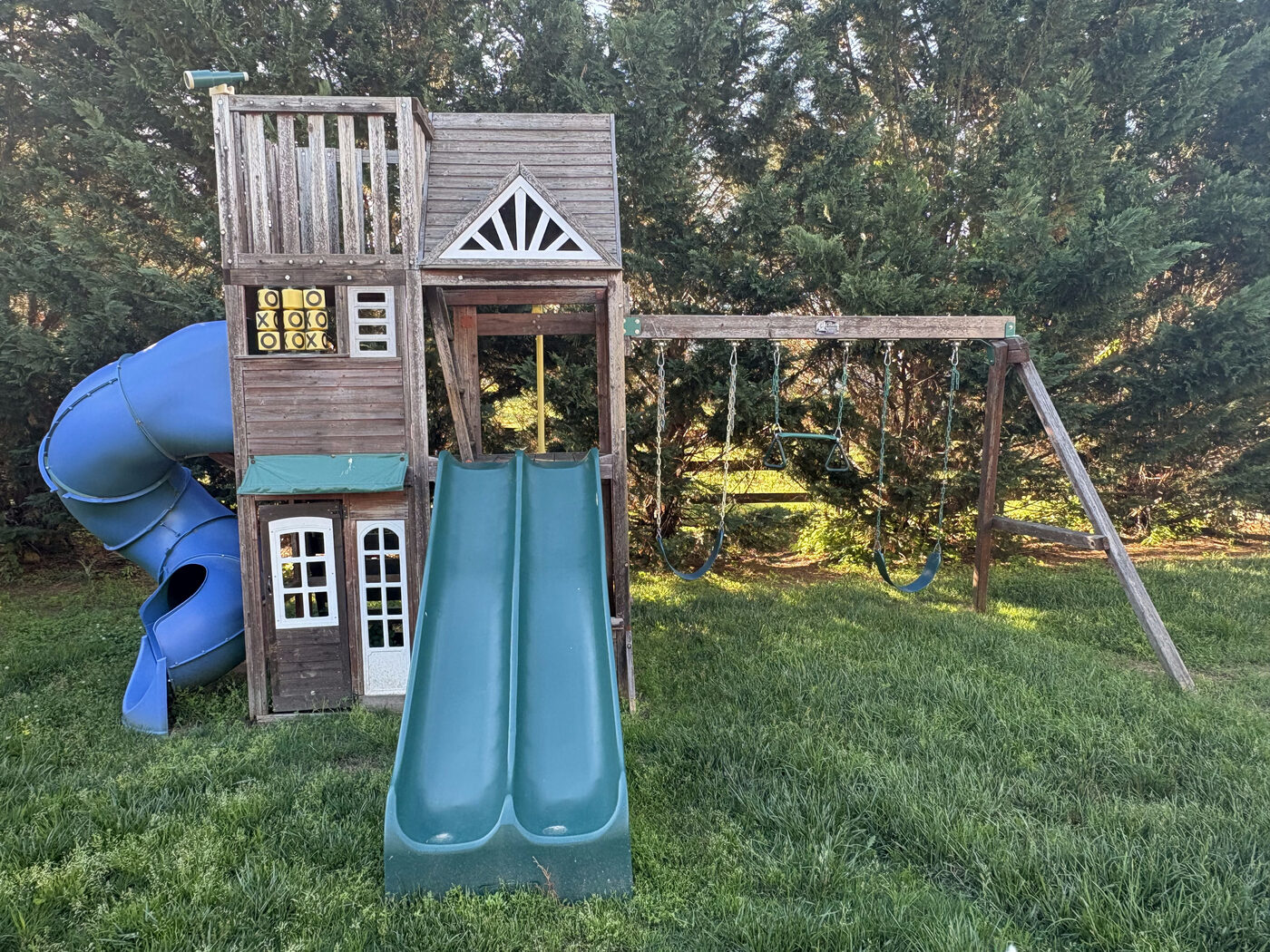 Playset removal
